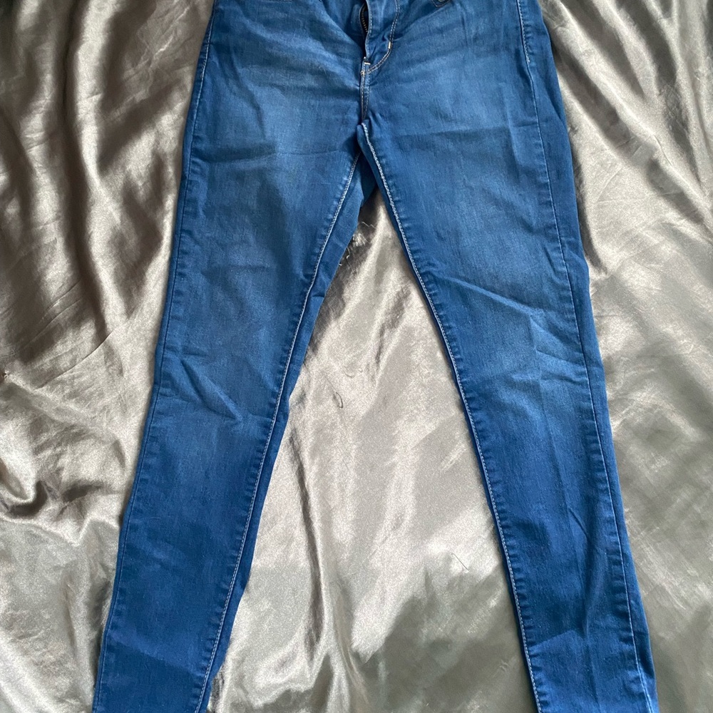 Levi's 710 skinny jeans